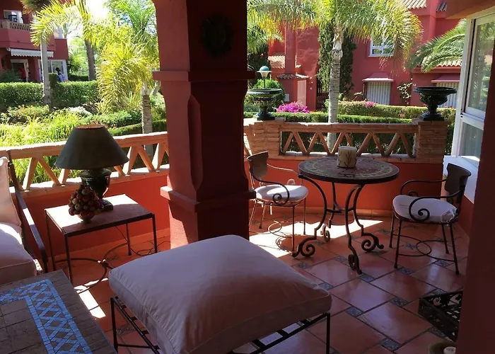 Luxury In 5 Star Urbanization Appartement *