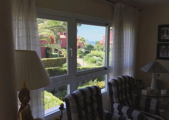 Luxury In 5 Star Urbanization Appartement *